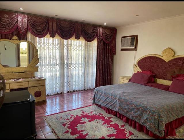 5 BEDROOM HOUSE FOR SALE IN HERRWOOD PARK